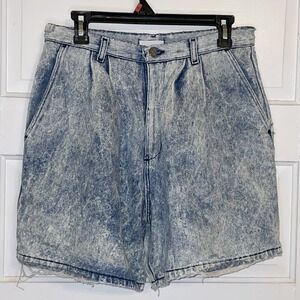 Authentic Vintage Acid Wash Light Distressed Jean Shorts | New Breed 15/16‎
